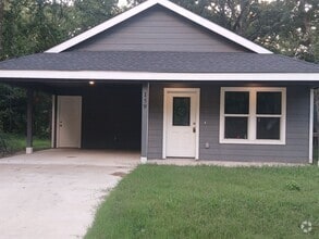 Building Photo - 159 Waurika