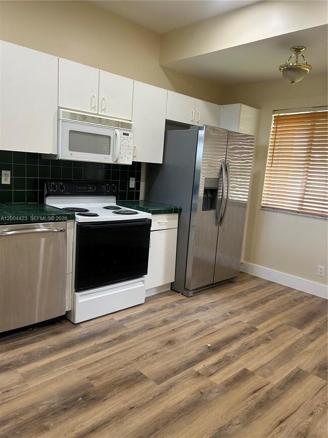 Foto del edificio - 15851 SW 10th St