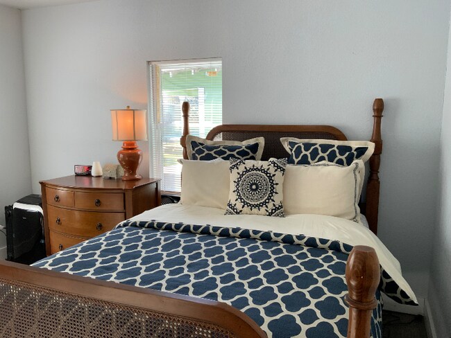 Foto del edificio - 276 W Pine Ave