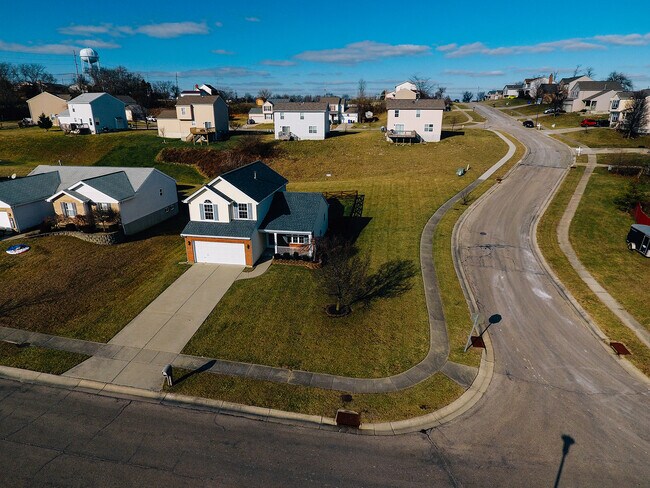 Building Photo - 310 Imperial Dr