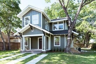 Building Photo - 4535 Walker St