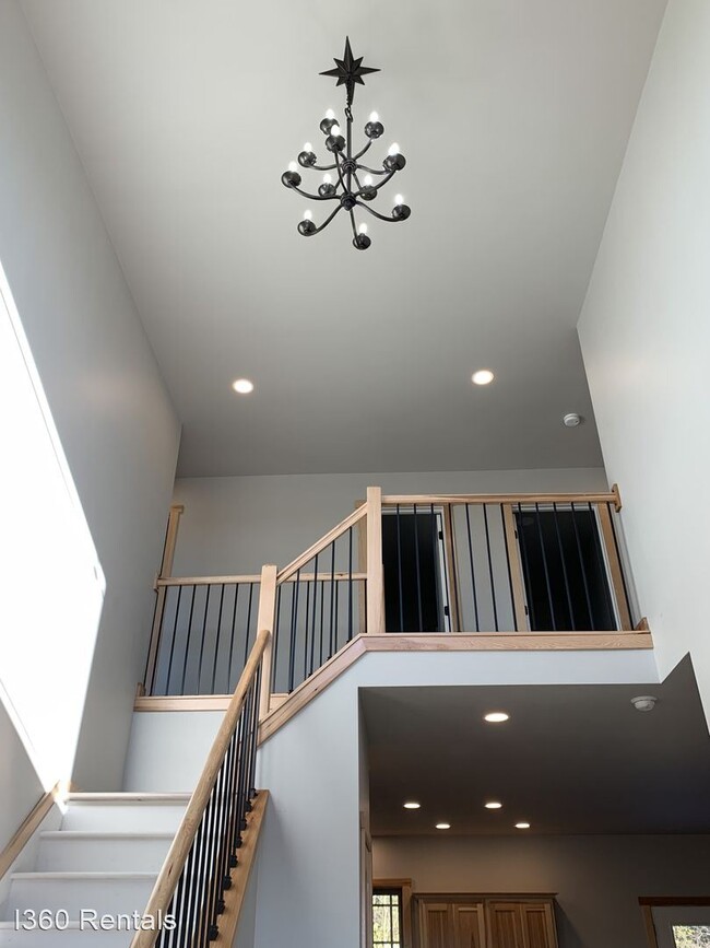 Building Photo - 5 br, 2.5 bath House - 2212 Ocracoke Islan...