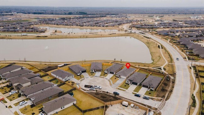 Building Photo - 18610 Penryn Cir