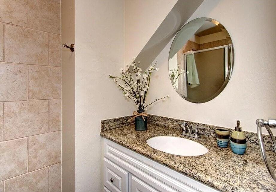 Foto principal - 5954 Sorrel Ave