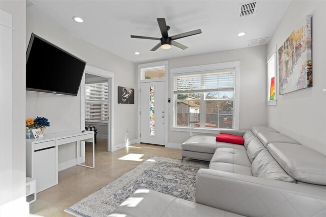 Foto del edificio - 1809 Chestnut Ave