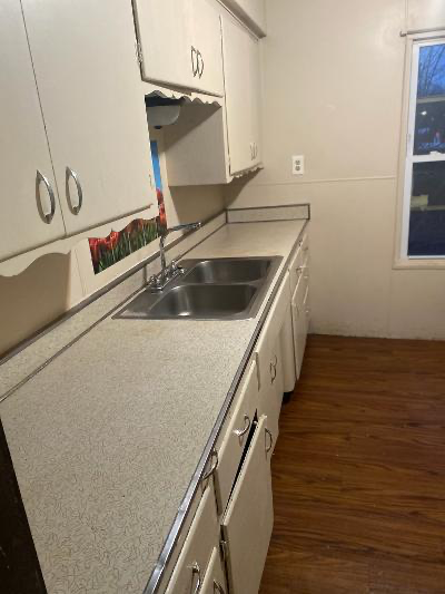 Foto principal - 115 W 3rd Ave
