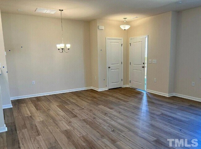 Building Photo - 5712 Kalamata Dr