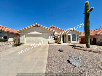Building Photo - 710 W Calle Alta Loma