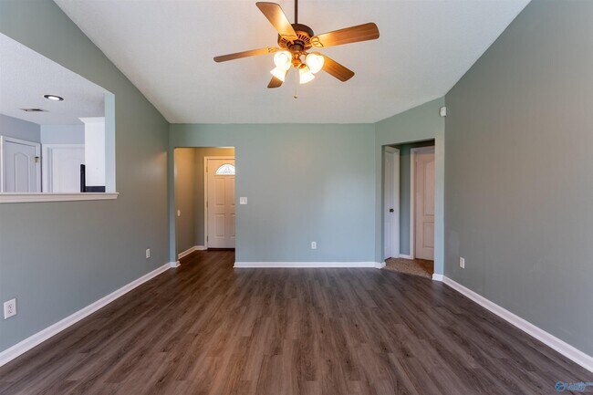Building Photo - 149 Fox Chase Trail