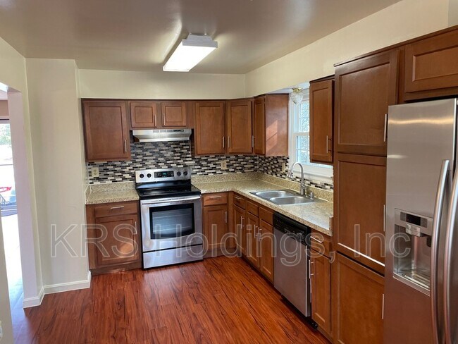 Foto del edificio - 6255 Alforth Ave