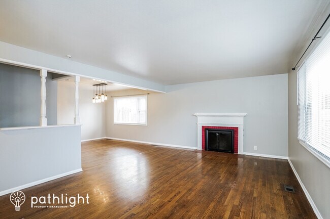 Foto del edificio - 2028 Snyder Avenue, Colorado Springs, CO, ...
