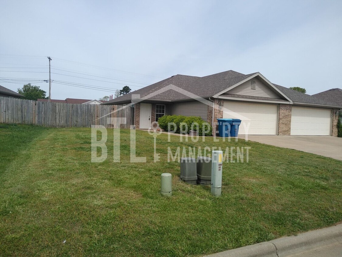 Foto principal - Beautiful Duplex in Forsyth, MO