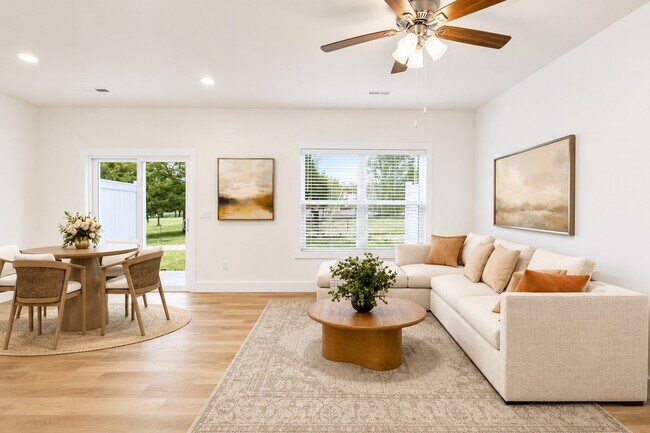 Foto del edificio - 7344 Valley Grove Ln