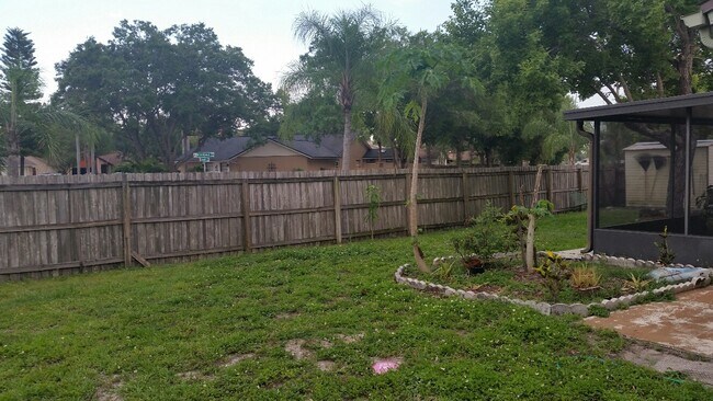 Foto del edificio - 6803 Tropical Shore Way