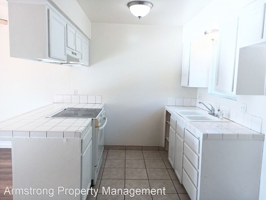 Building Photo - 3 br, 2 bath House - 1475 Hillcrest Ave.