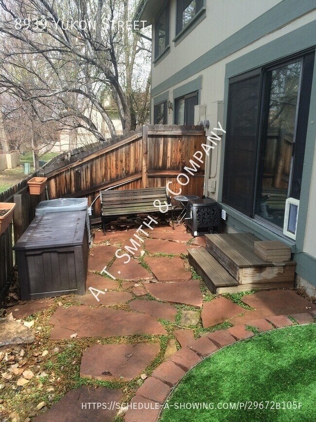 Foto del edificio - 8939 Yukon St