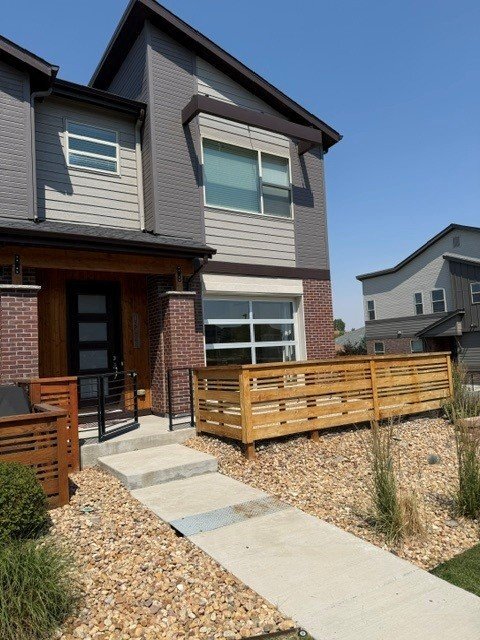 Building Photo - 19488 E Sunset Cir