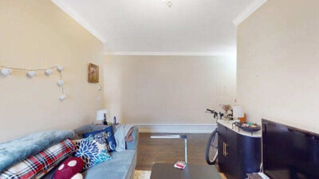 Building Photo - Renovated South End 3 Bed on Shawmut Ave.  Students Welcome!  Available Sept 1st, 2026