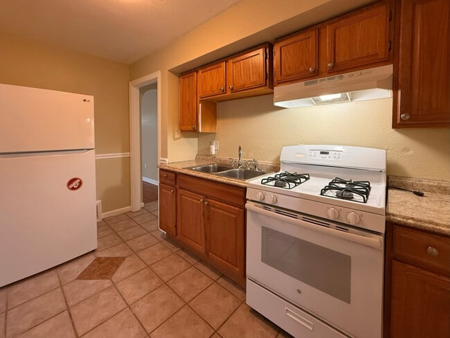 Foto del edificio - 7259 Teal Ave