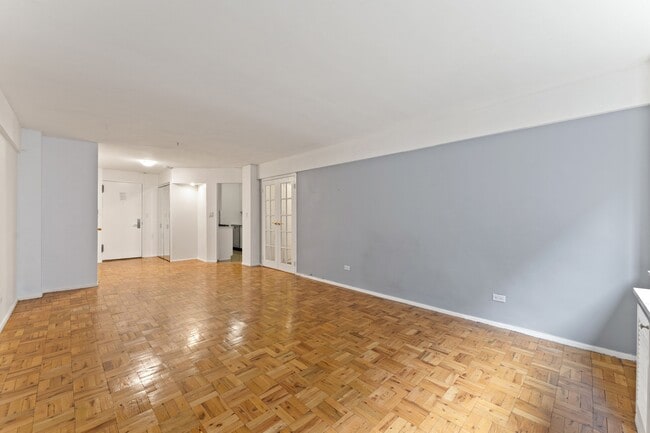 Building Photo - 420 E 64th St