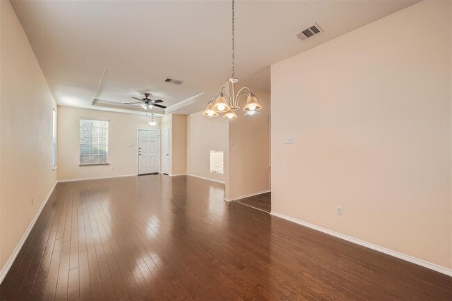 Building Photo - 465 Moonwalker Trail