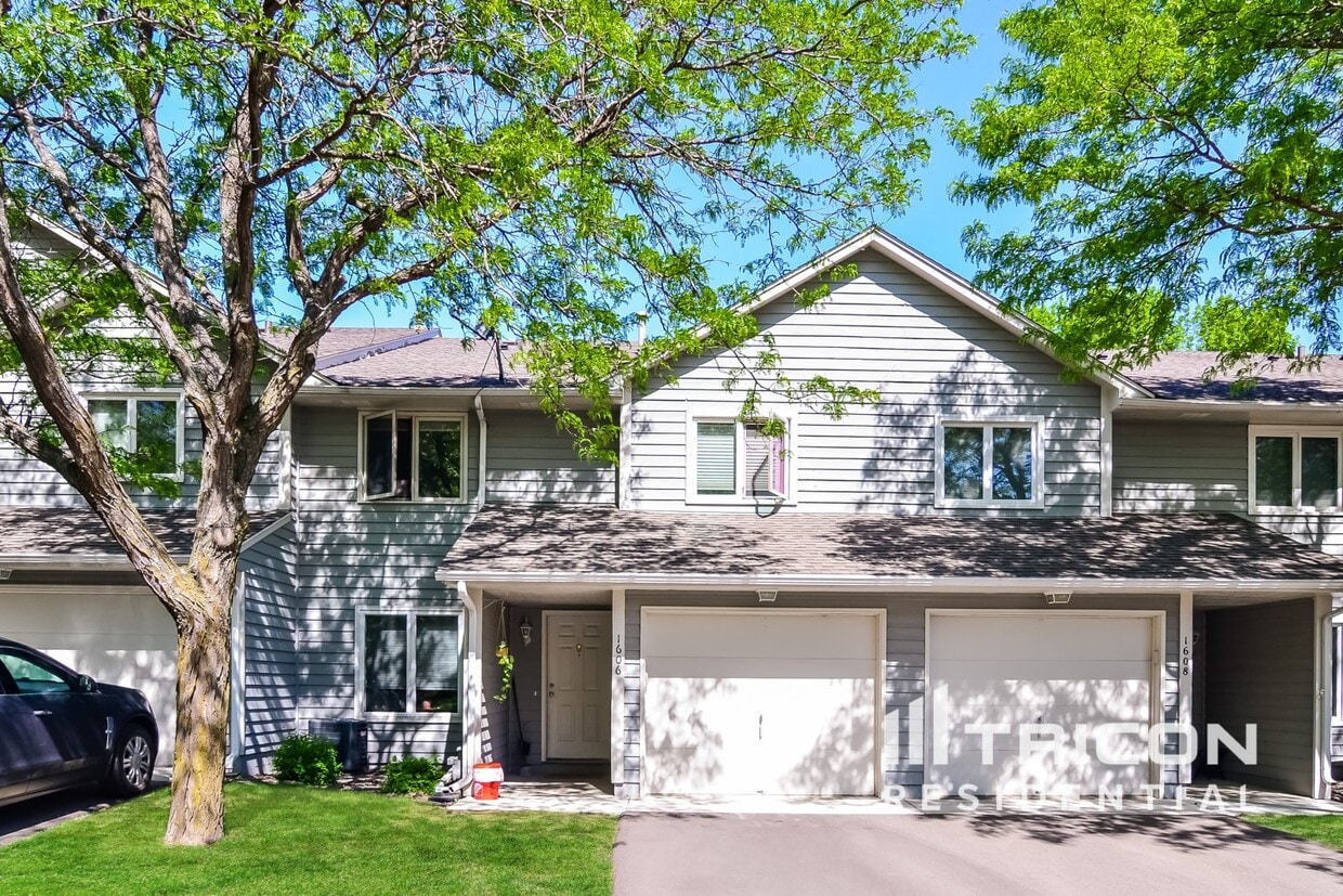 Primary Photo - 1606 Geske Rd