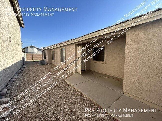 Building Photo - 8656 E Nido Ave