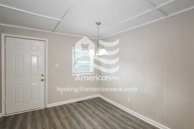 Foto del edificio - 756 Holt St