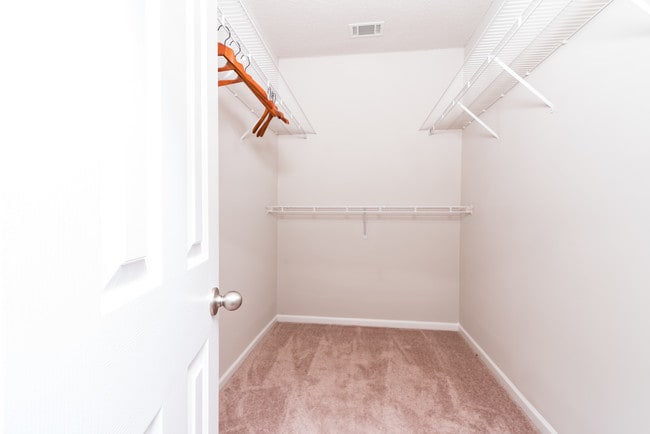 Building Photo - The Berkeley At Southpoint