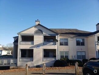 Building Photo - 8024 Tremaine Ct