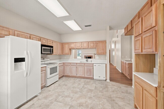 Building Photo - 2118 Chittim Pass Dr