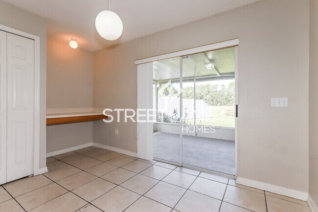 Foto del edificio - Spacious  4 Bedroom in Wesley Chapel!
