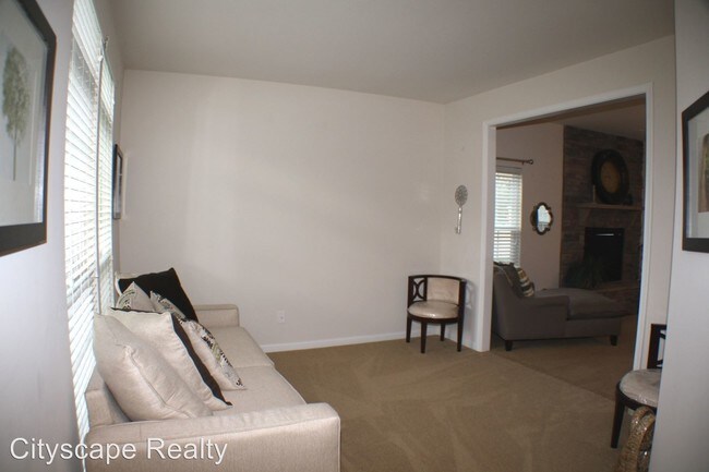 Foto del edificio - 1607 Astwood Cove Dr
