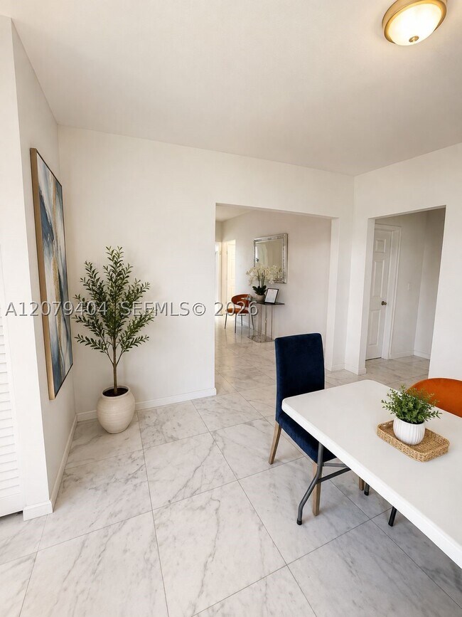 Building Photo - 8880 SW 25th St