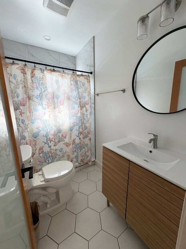 Foto del edificio - 4628 W 64th St