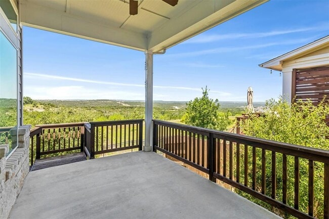 Building Photo - 283 Dayridge Dr
