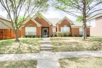 Building Photo - 7201 Bouquet Dr