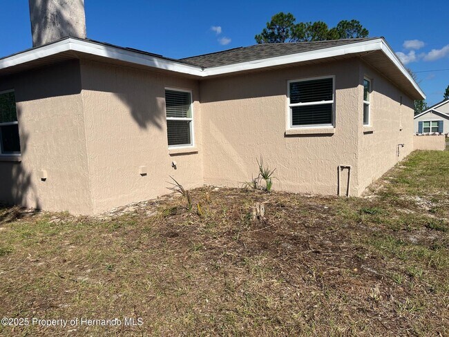 Foto del edificio - 12474 Drayton Dr