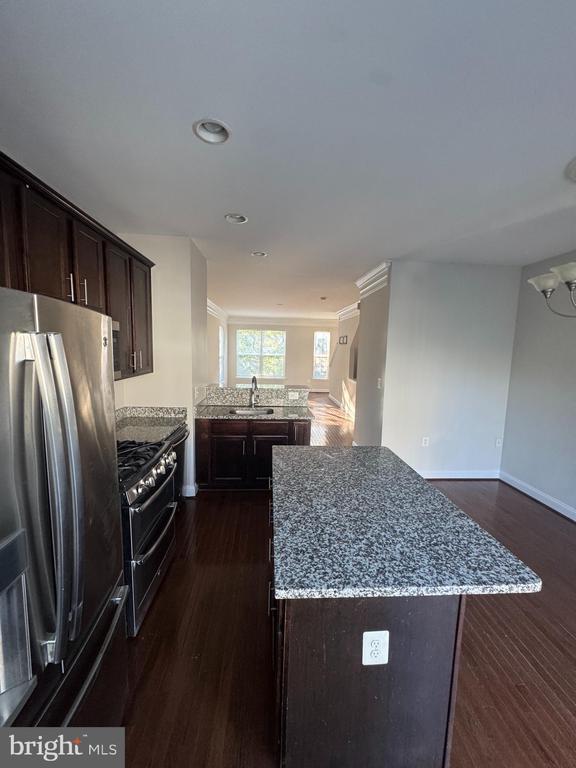 Building Photo - 4424 Potomac Highlands Cir