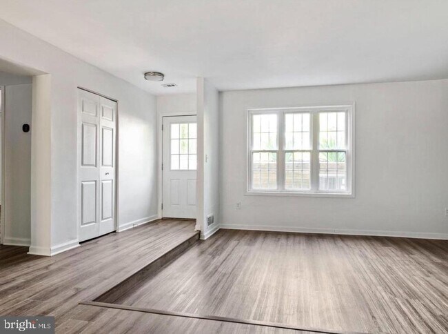 Foto del edificio - 1468 Lowell Ct