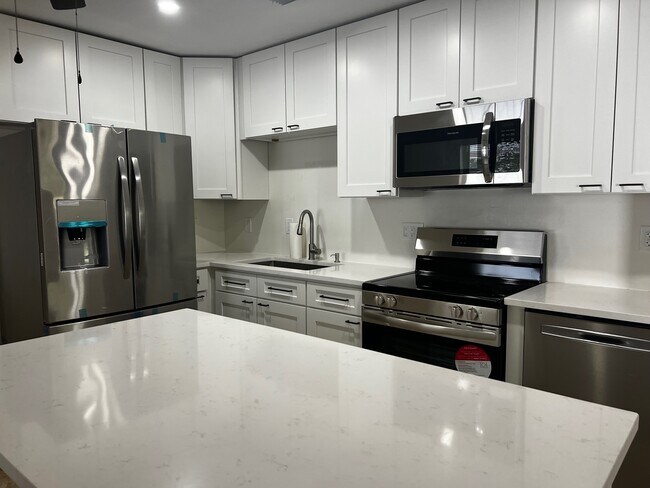 Foto del edificio - 1774 Doncaster Rd