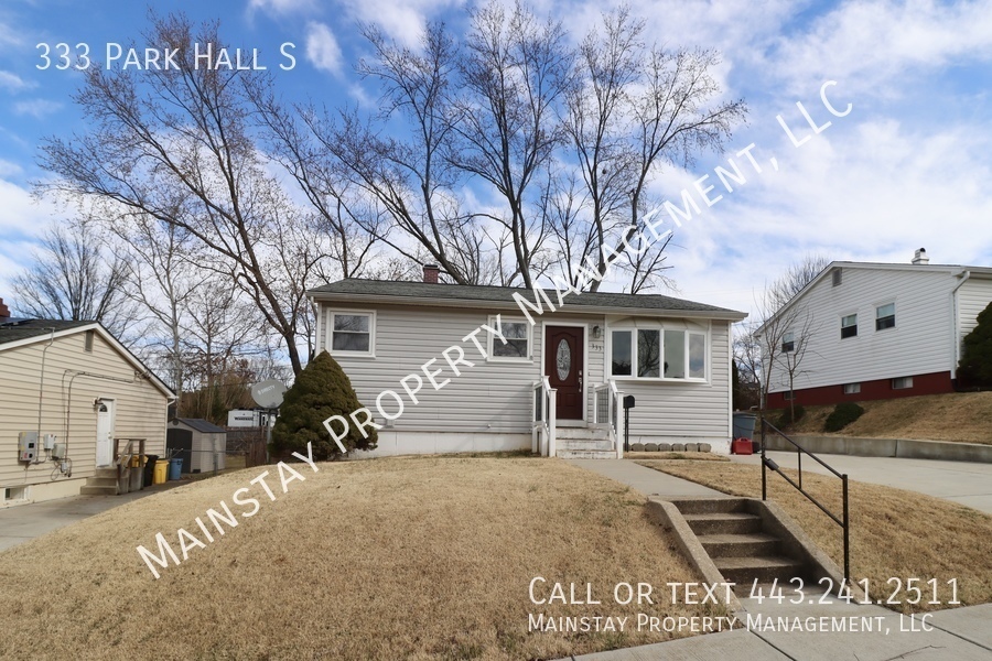 Primary Photo - 2 Bedroom Home Plus TWO Bonus Rooms!