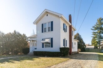 Building Photo - 807 N Eaton St
