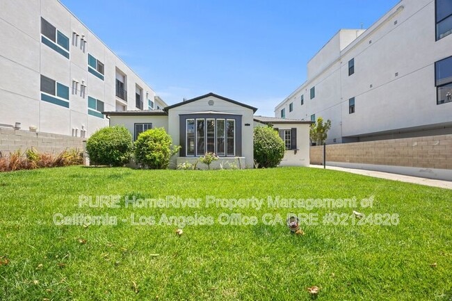 Photo - 1534 Hayworth Ave House