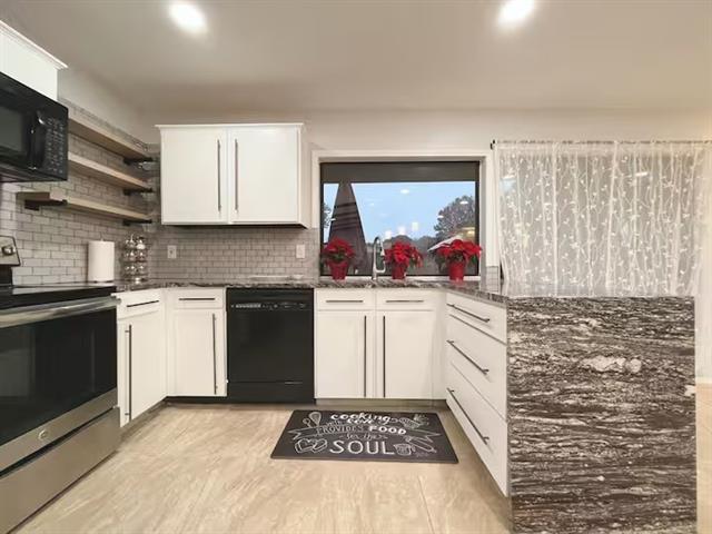 Foto del edificio - 1914 E Spring Valley Rd