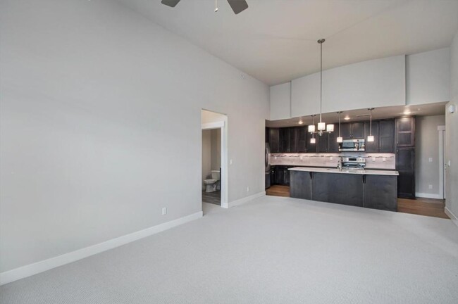 Building Photo - 6690 Crystal Downs Dr