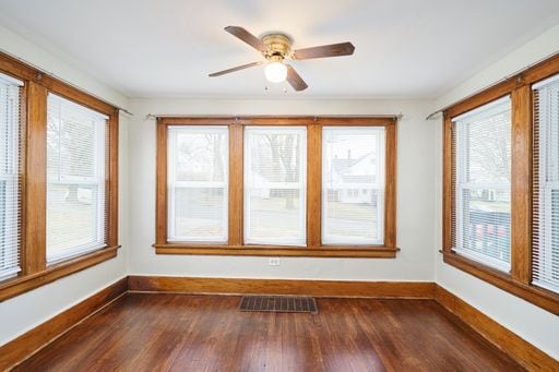 Building Photo - Beautiful Firestone Park Home