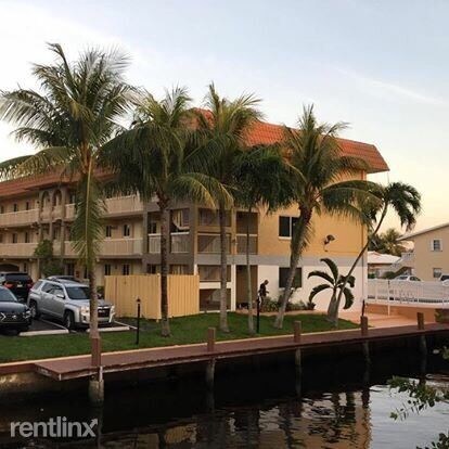 Foto principal - 1400 NE 56th St