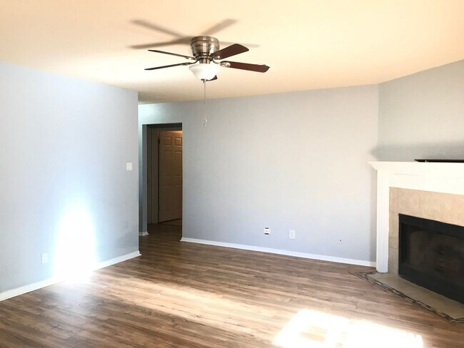 Foto del edificio - 3-Bedroom House for Rent in Killeen