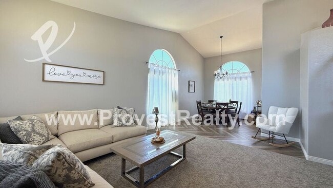 Building Photo - 12988 Claremont Ct